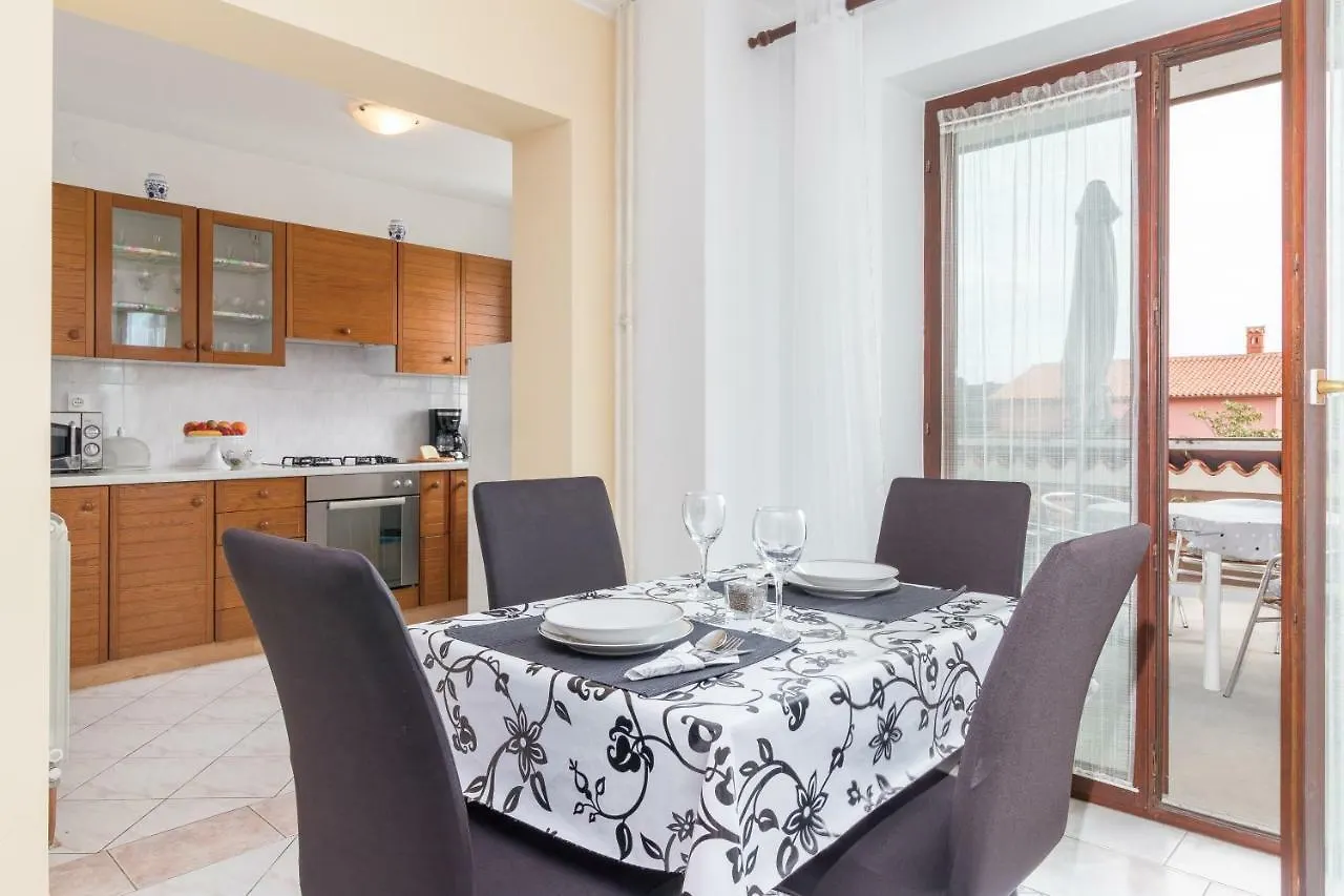 Apartments Rede Pola Croazia