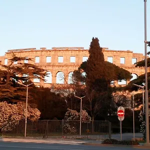 Appartamento In Center