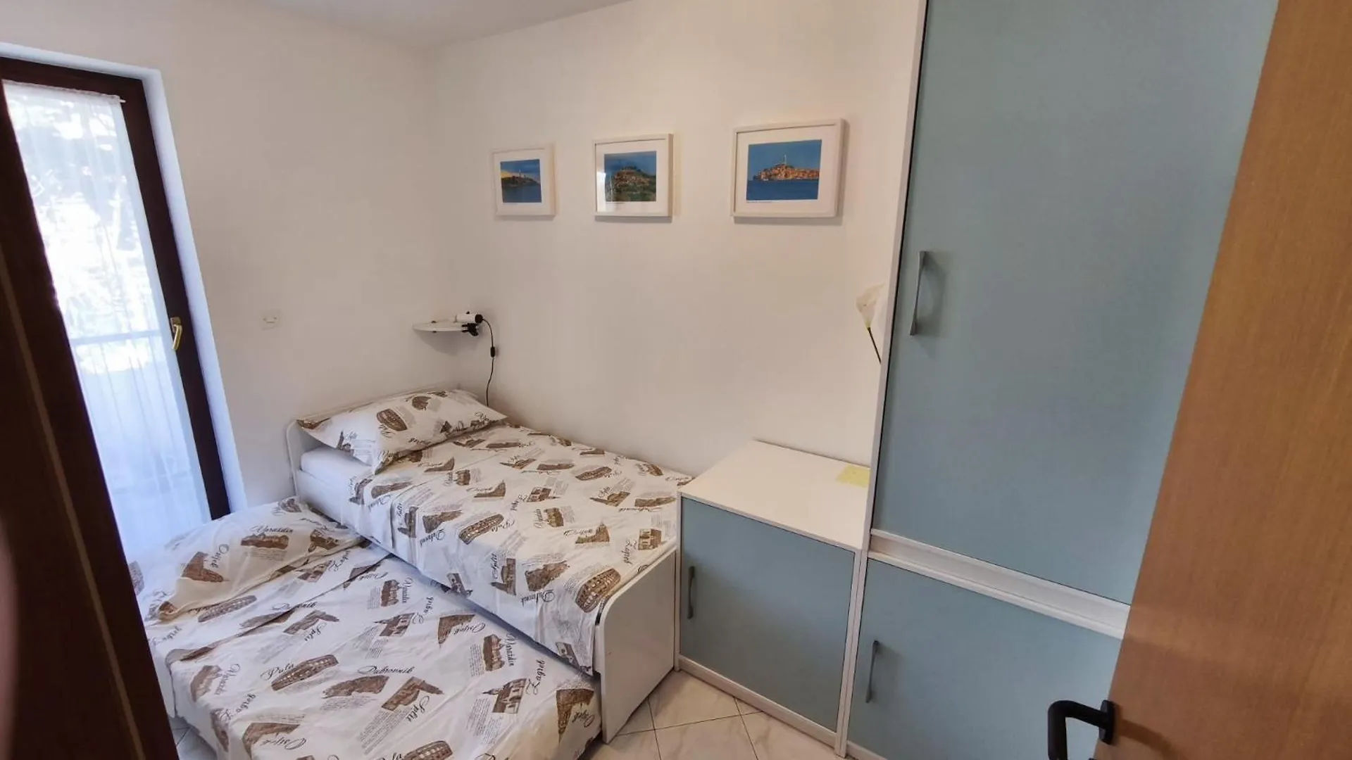Apartments Rede Pula 0*,